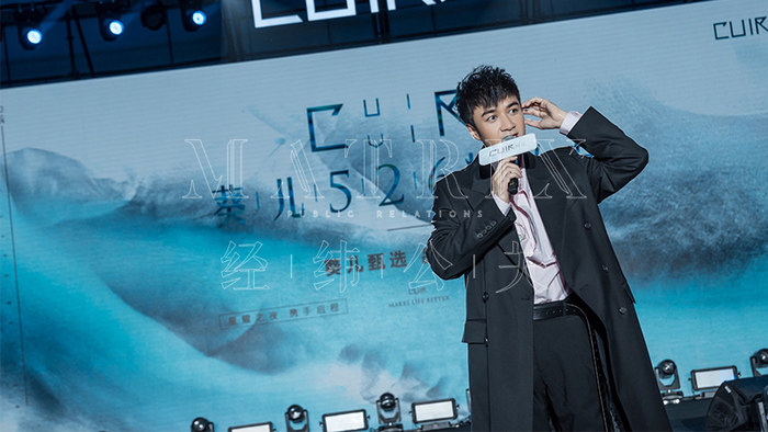三亚群星演唱会现场图