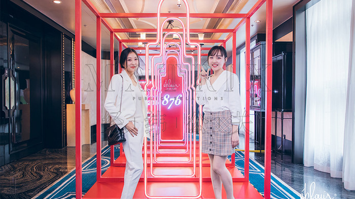 美妆品牌-年度盛典现场图