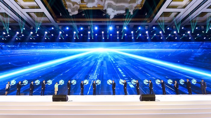 2019澳珠企业家峰会现场图